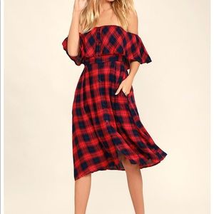 Lulus plaid button up off the shoulder midi dress